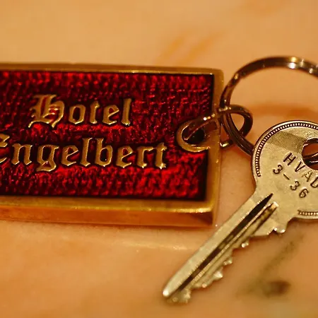 Engelbert 3*