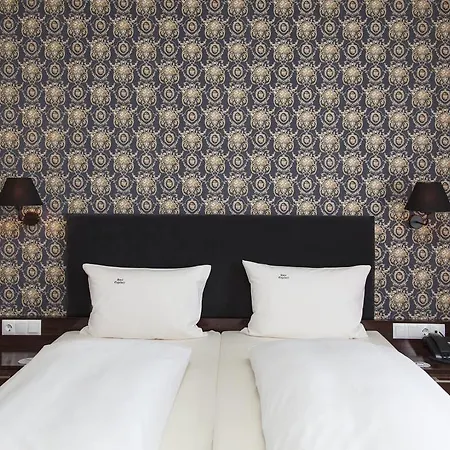Engelbert Hotel 3*